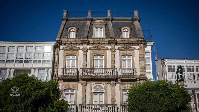 Casa Hermanos García Naveira