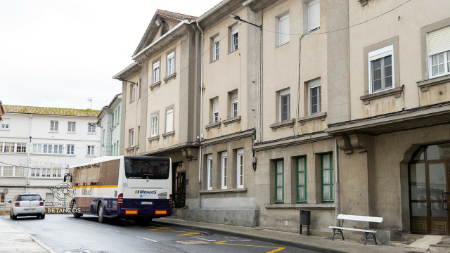 Parada Bus 3. Rúa Emilio Romay